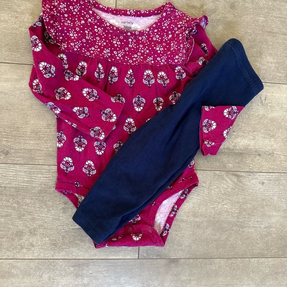 Carter’s 18 Month Baby Girl Bohemian Long Sleeve Bodysuit & Leggings Set - Picture 4 of 10